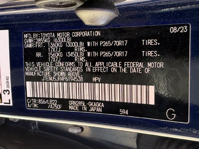 Used 2023 Toyota 4Runner SR5 Premium w/ Moonroof Package AWD/4WD image 28