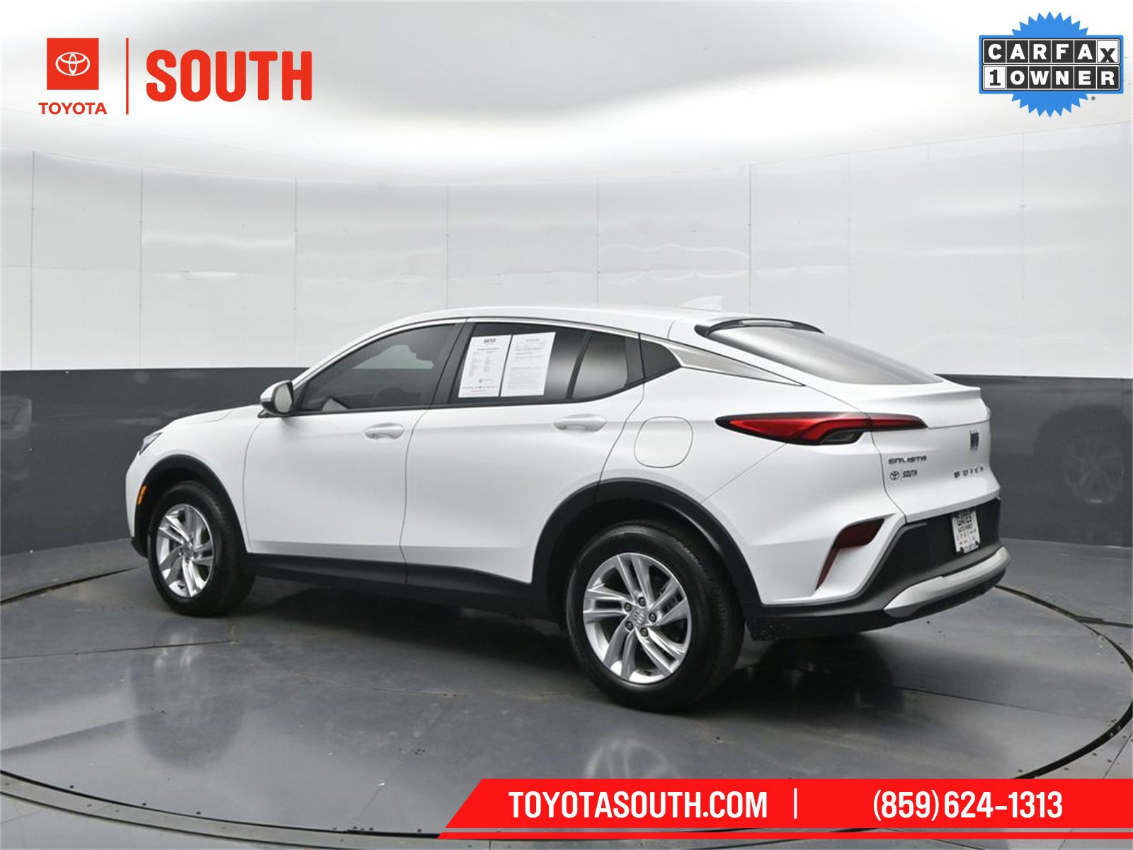 Used 2025 Buick Envista Preferred w/ Convenience II Package image 8