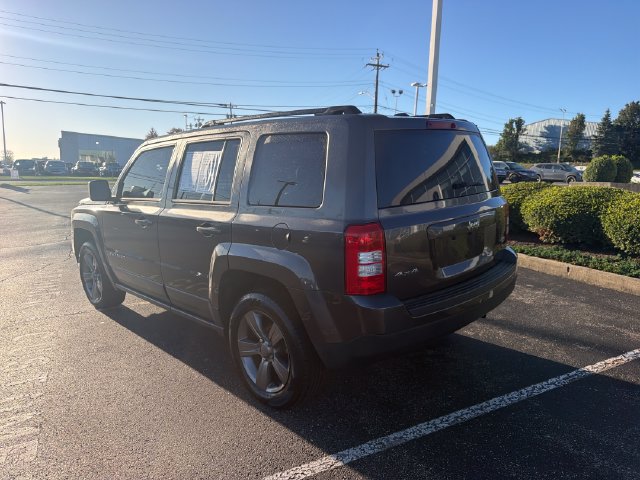 Used 2015 Jeep Patriot High Altitude AWD/4WD image 5