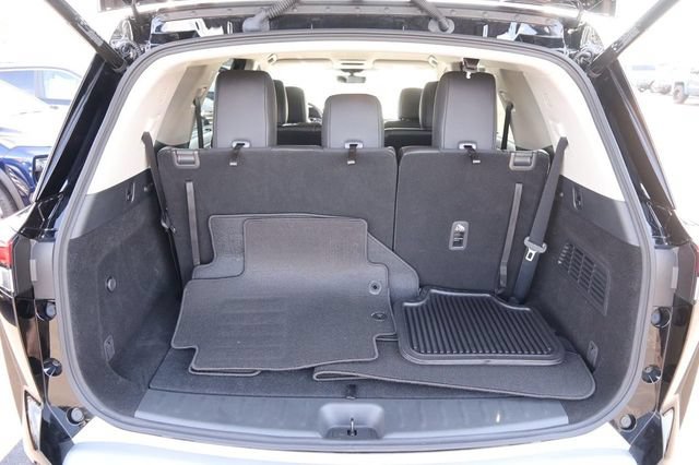 Certified 2025 Nissan Pathfinder SL w/ Black Appearance Package AWD/4WD image 7