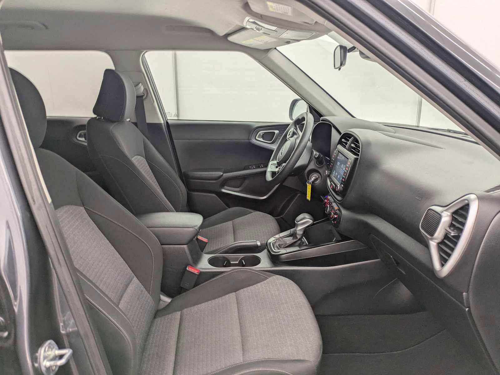 Used 2021 Kia Soul S image 22