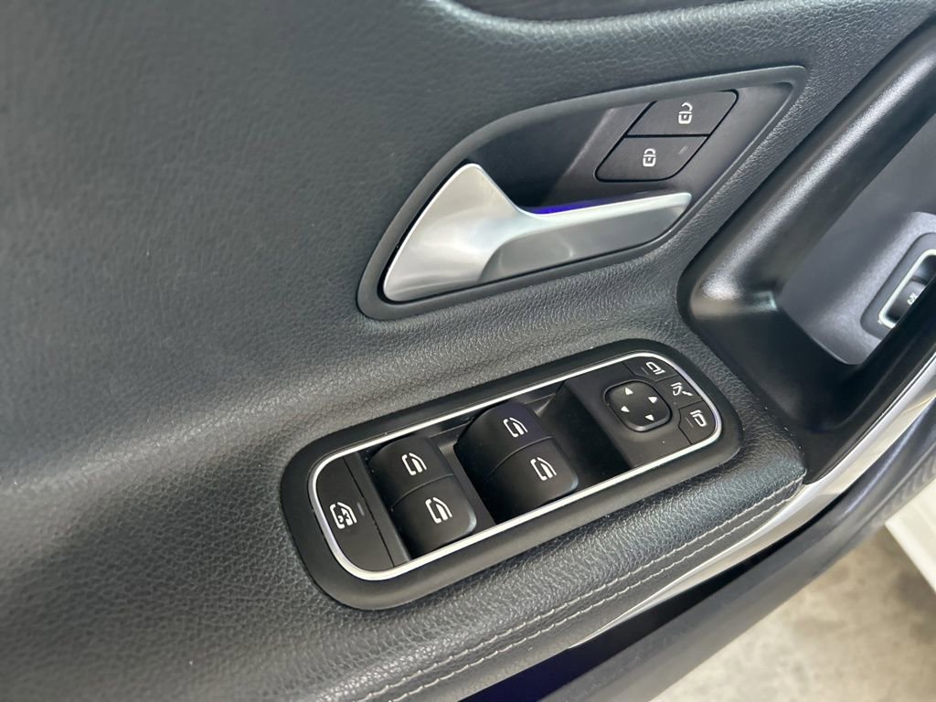 Used 2022 Mercedes-Benz CLA 250 4MATIC w/ Premium Package Lite image 36