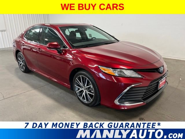 Used 2021 Toyota Camry XLE w/ Navigation Upgrade Package FWD image 1