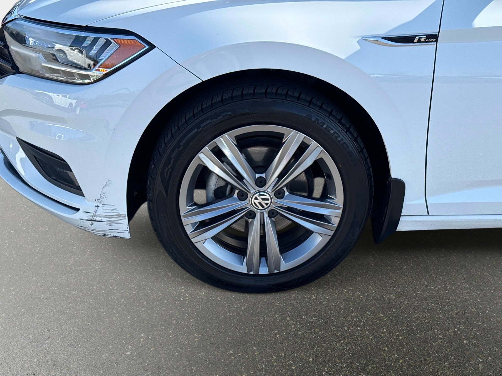 Used 2019 Volkswagen Jetta R-Line image 11