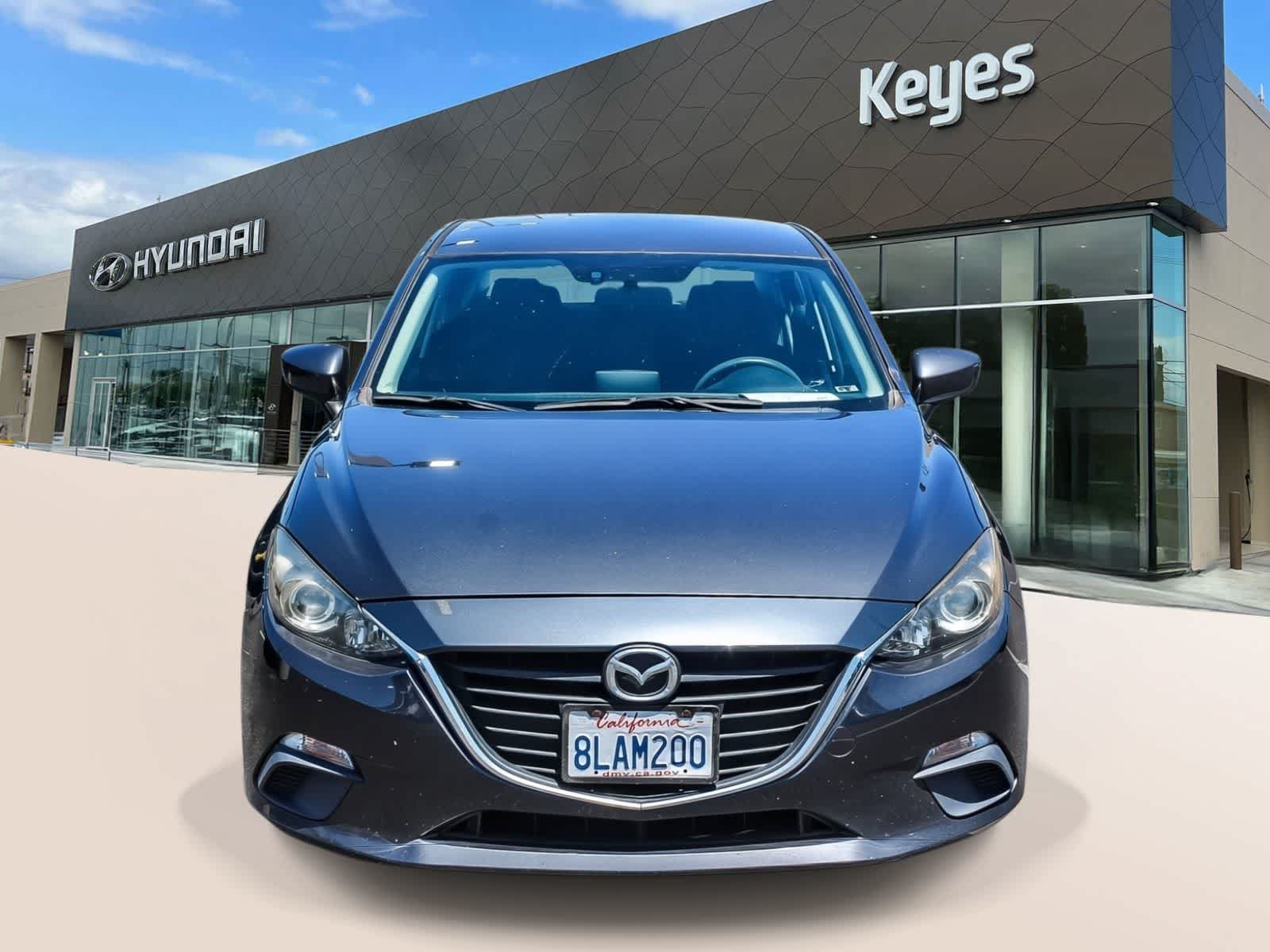 Used 2016 MAZDA MAZDA3 i Sport w/ Preferred Equipment Package FWD image 2