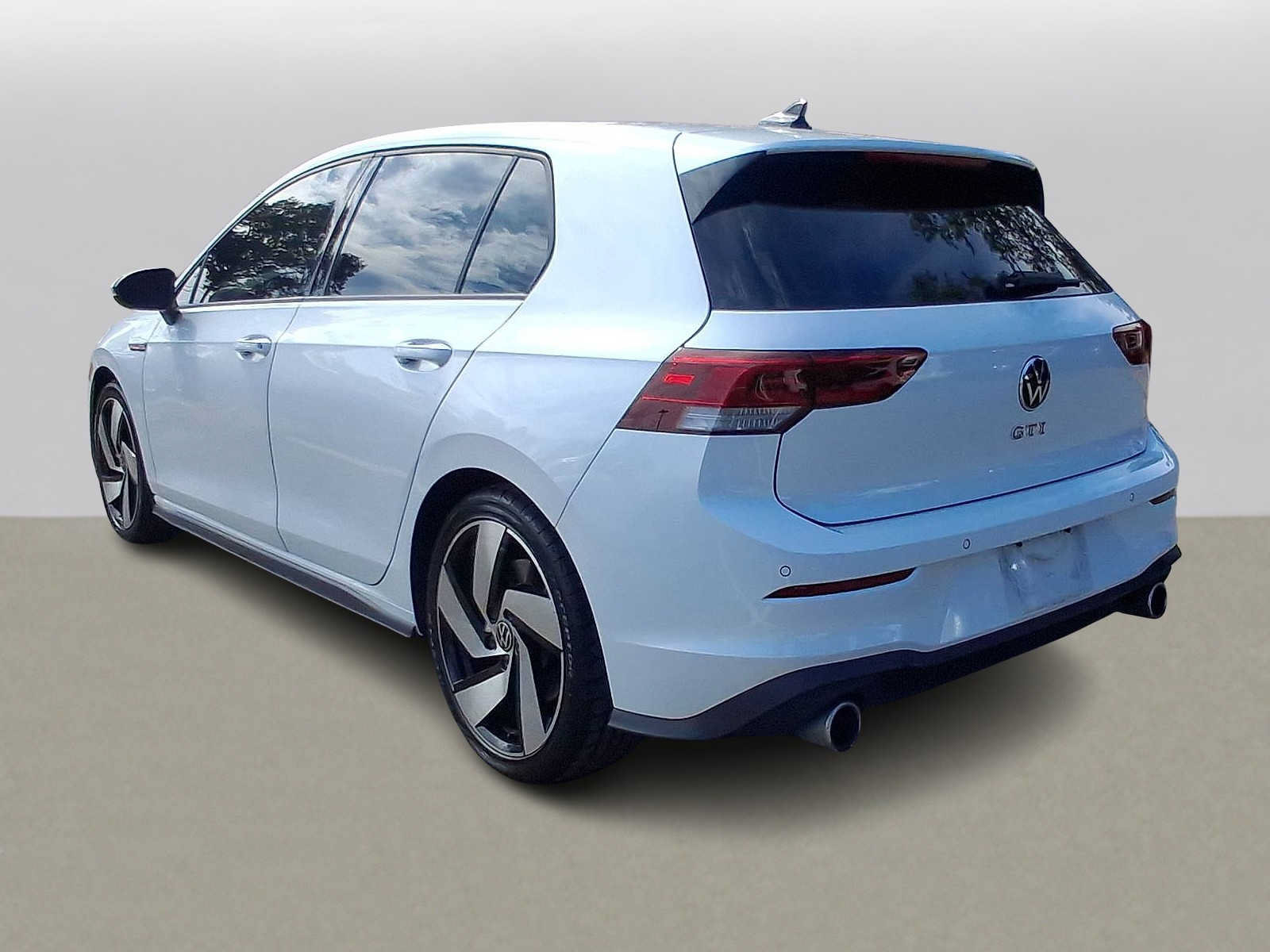 Used 2023 Volkswagen GTI SE FWD image 28