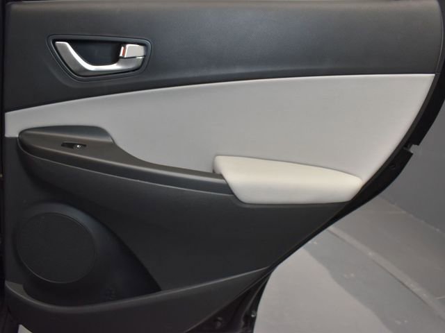 Used 2022 Hyundai Kona Limited image 14