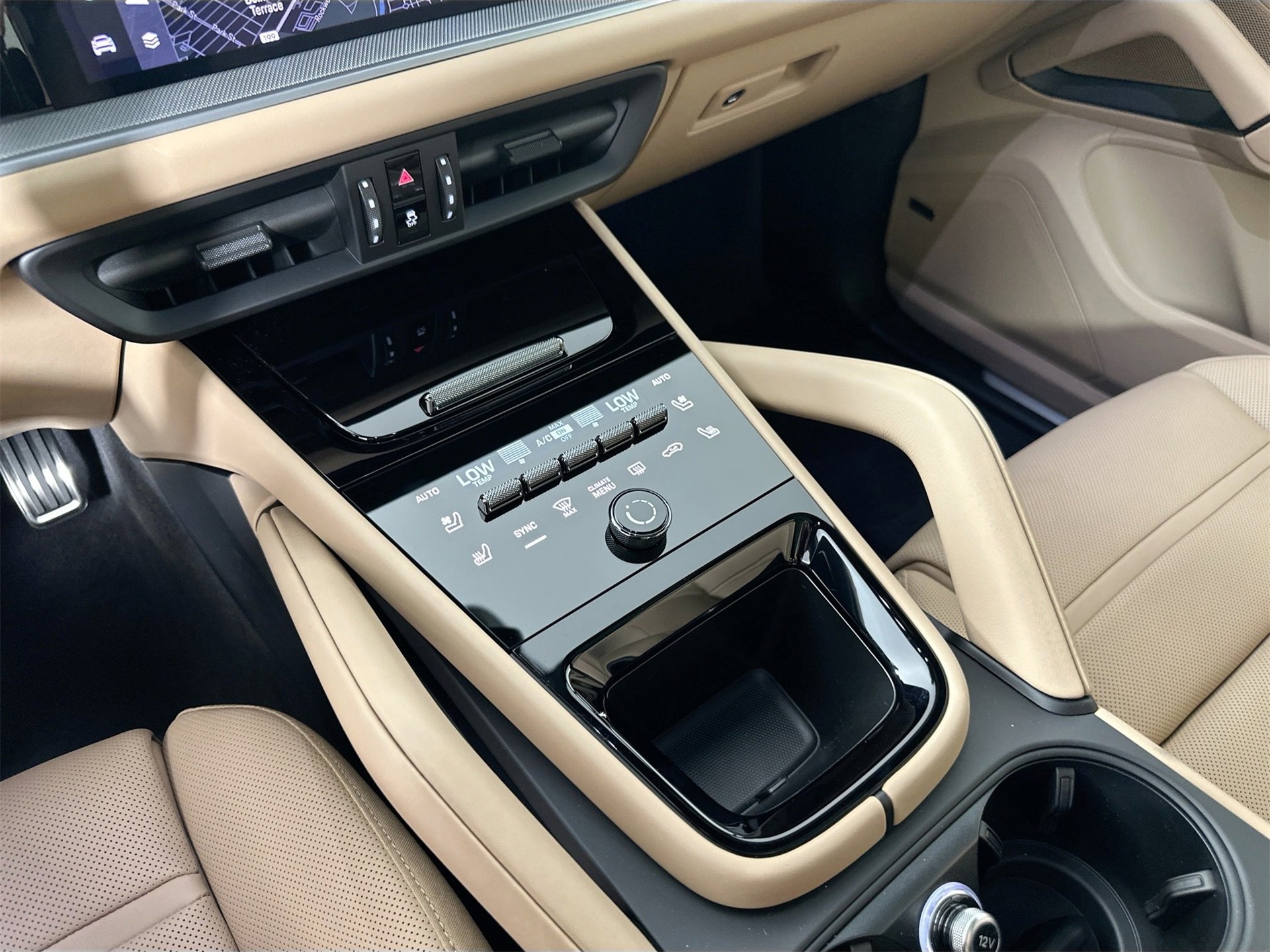 New 2026 Porsche Cayenne S image 36