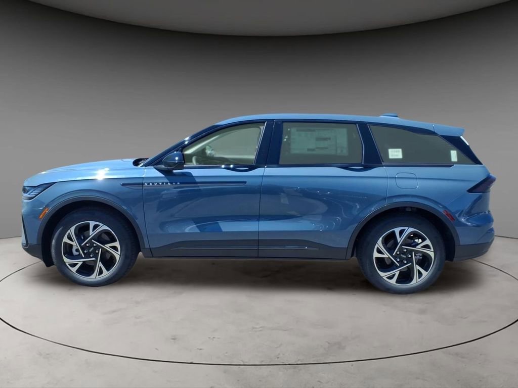 New 2026 Lincoln Nautilus Premier w/ Equipment Group 102A image 2