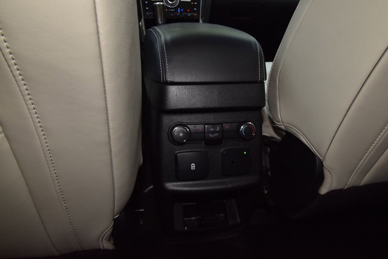 Used 2017 Ford Explorer Platinum AWD/4WD image 17