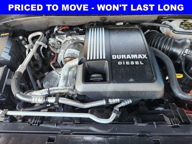 Used 2025 Chevrolet Silverado 1500 ZR2 w/ Technology Package image 33