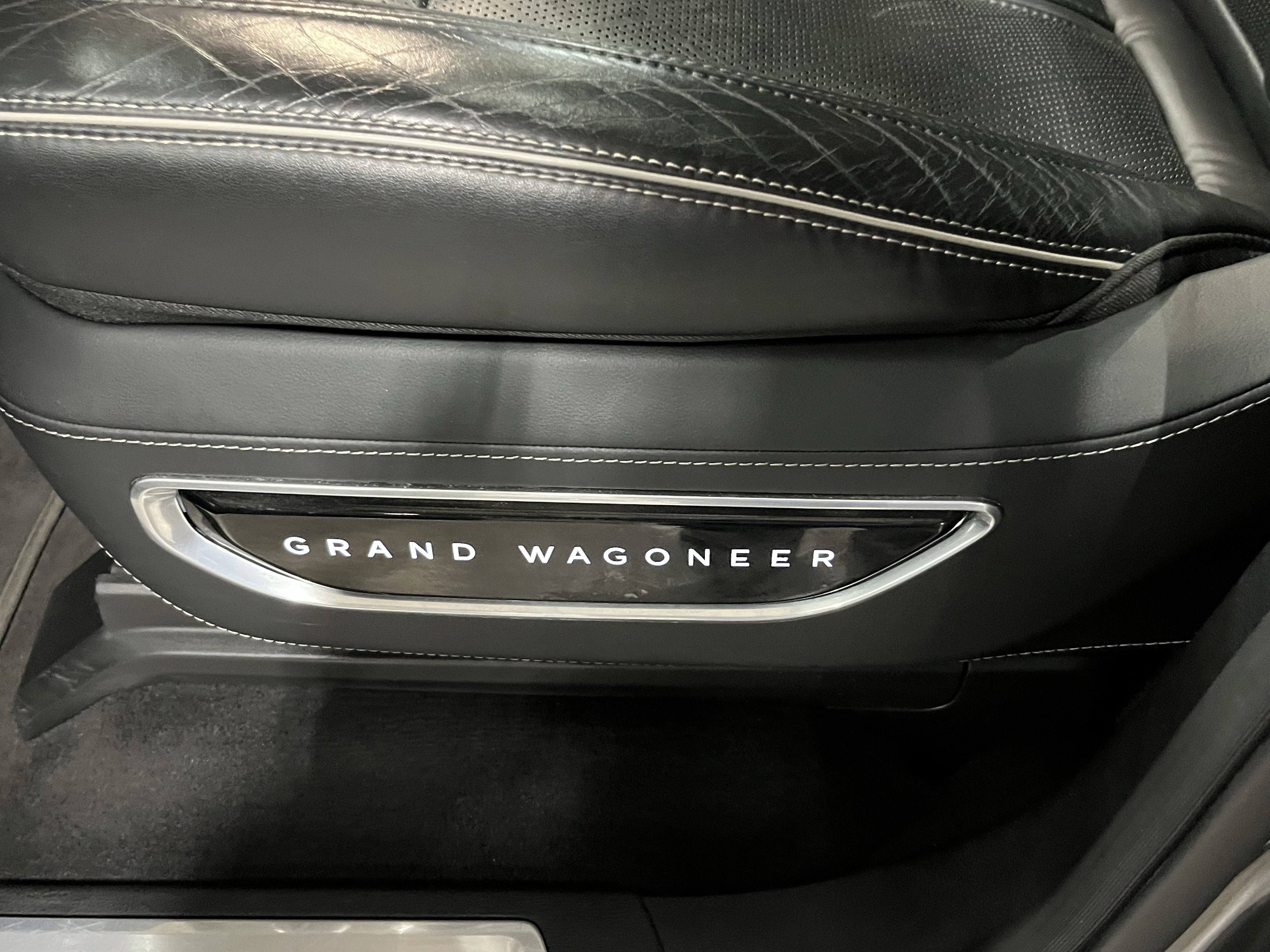 Used 2024 Jeep Grand Wagoneer L Series II w/ Quick Order Packagew 28T image 19