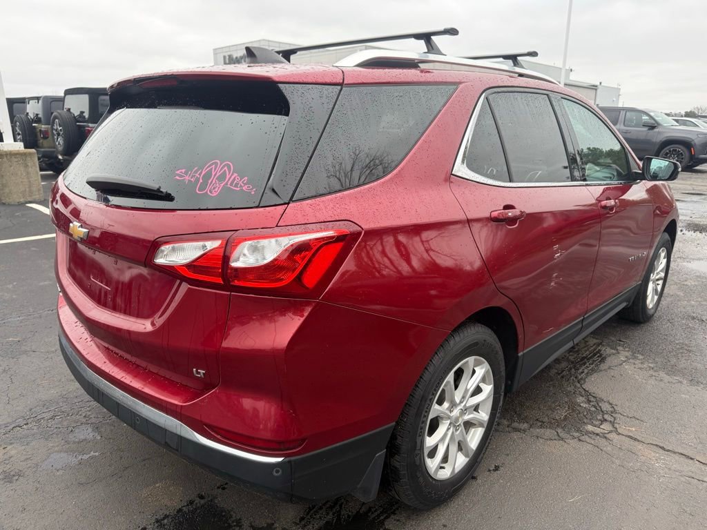 Used 2018 Chevrolet Equinox LT w/ Sun & Infotainment Package image 3