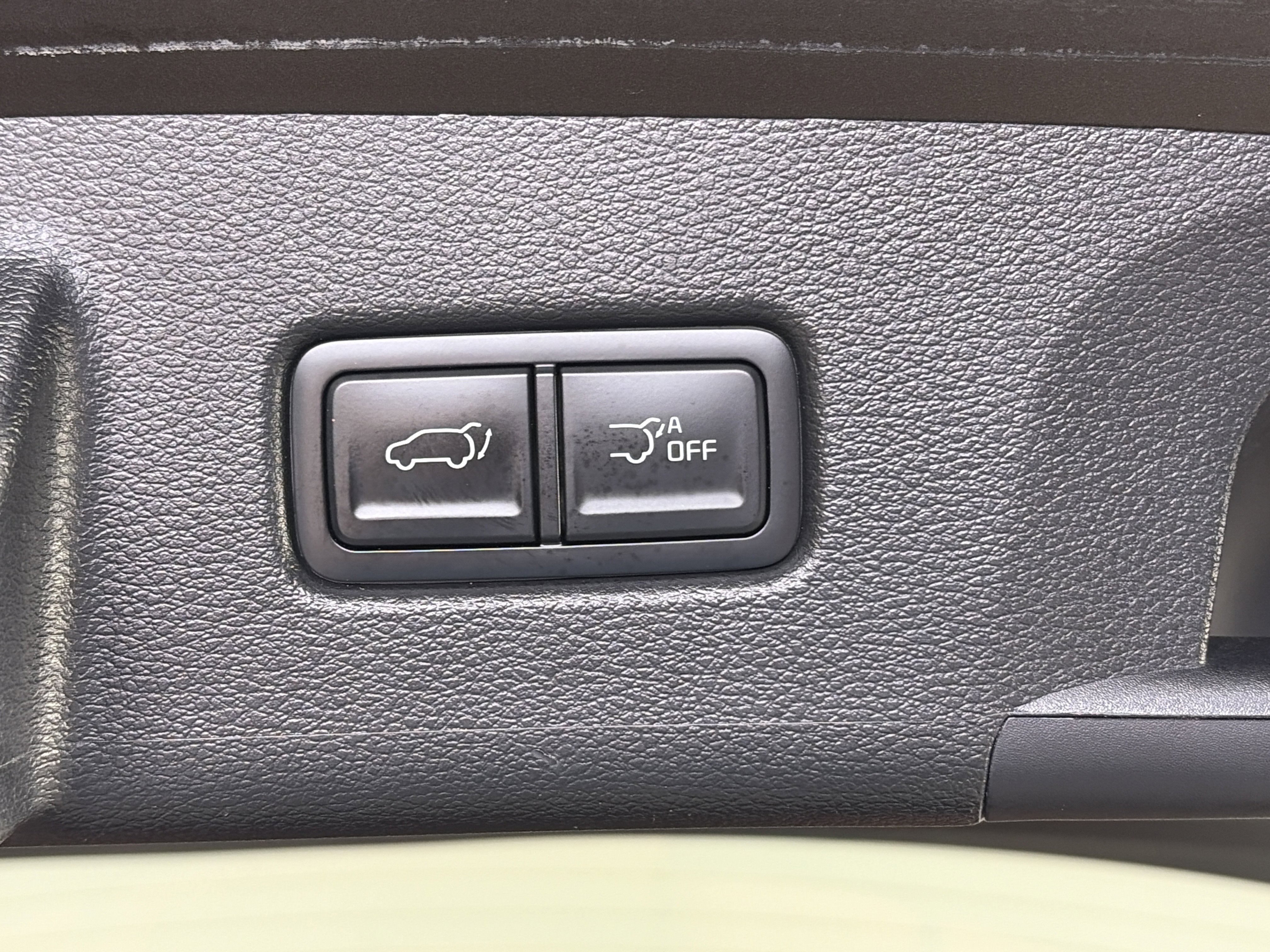 Used 2024 Kia Telluride EX X-Line image 17