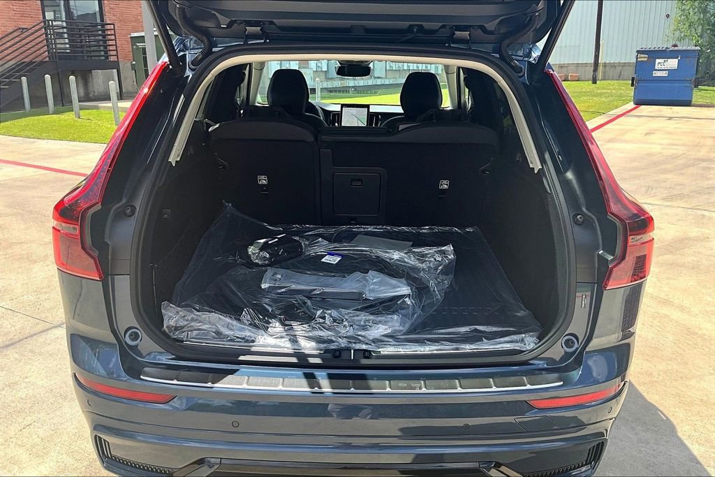 New 2026 Volvo XC60 B5 Ultra w/ Protection Package Premier AWD/4WD image 45