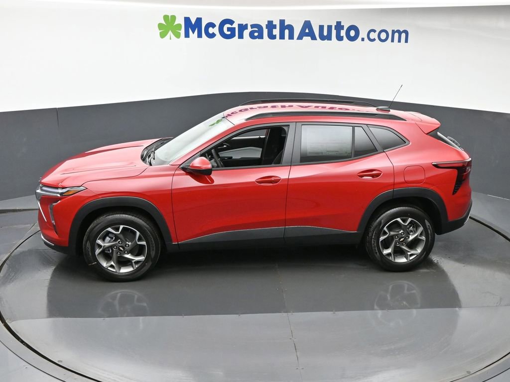 New 2026 Chevrolet Trax LT w/ Driver Confidence Package image 18