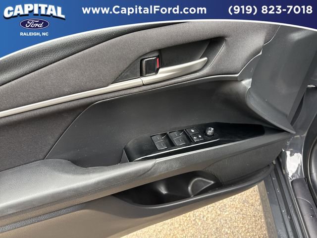 Used 2025 Toyota Camry LE image 20
