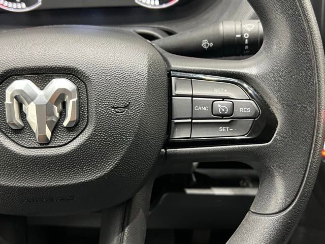 Used 2023 RAM ProMaster 2500 w/ Black Appearance Package image 32