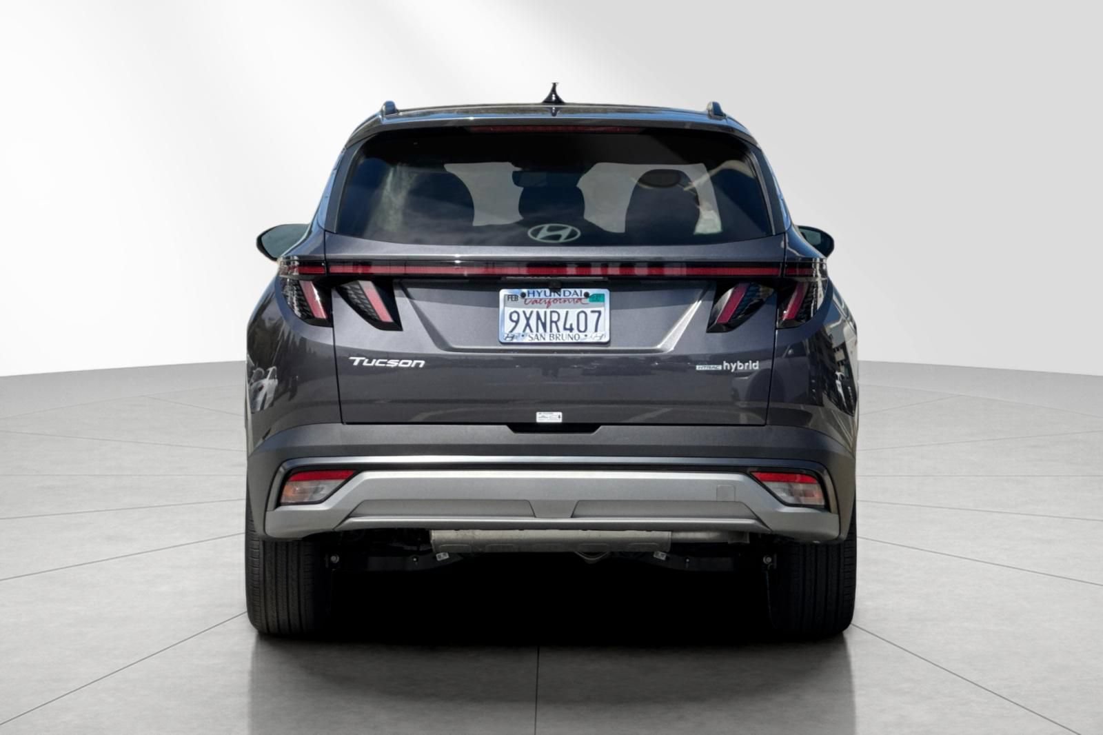 Certified 2025 Hyundai Tucson SEL AWD/4WD image 5