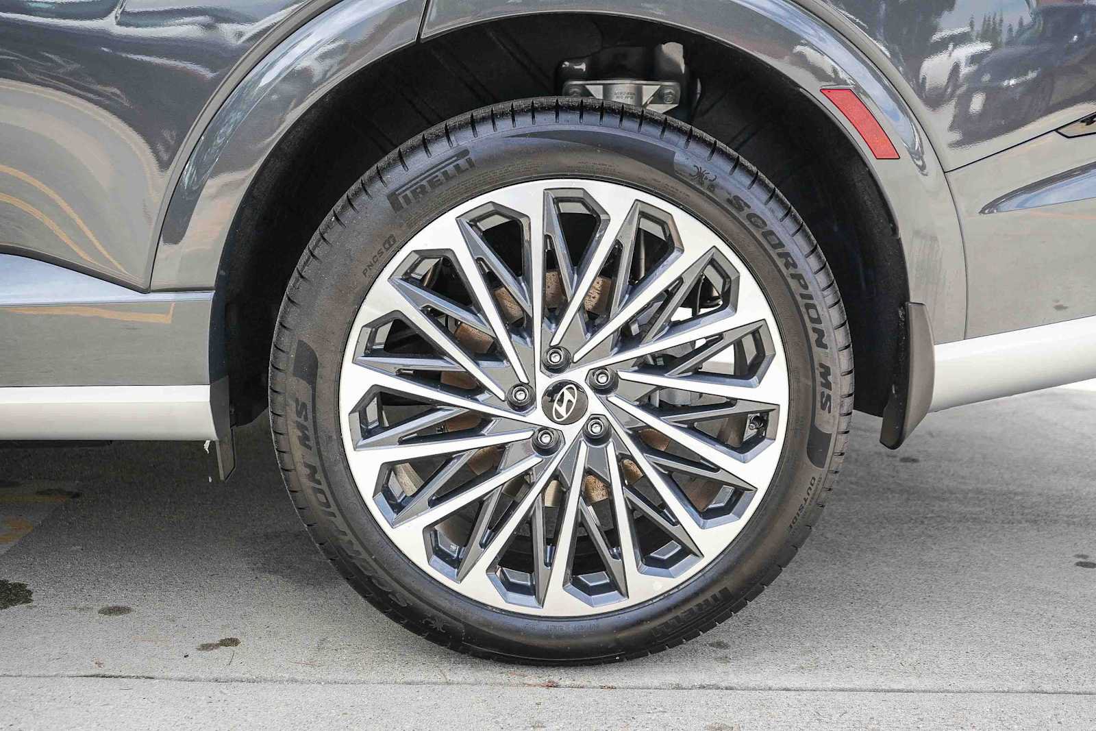 New 2026 Hyundai Palisade Calligraphy AWD/4WD image 12