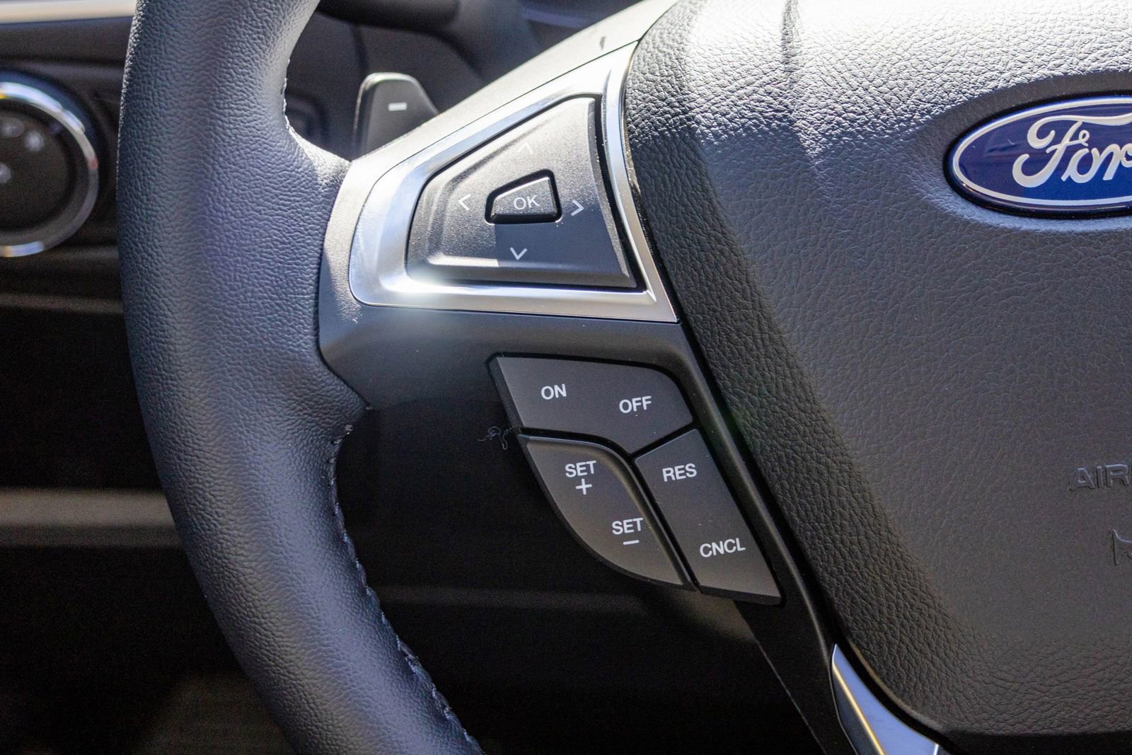 New 2024 Ford Edge SEL w/ Convenience Package image 30