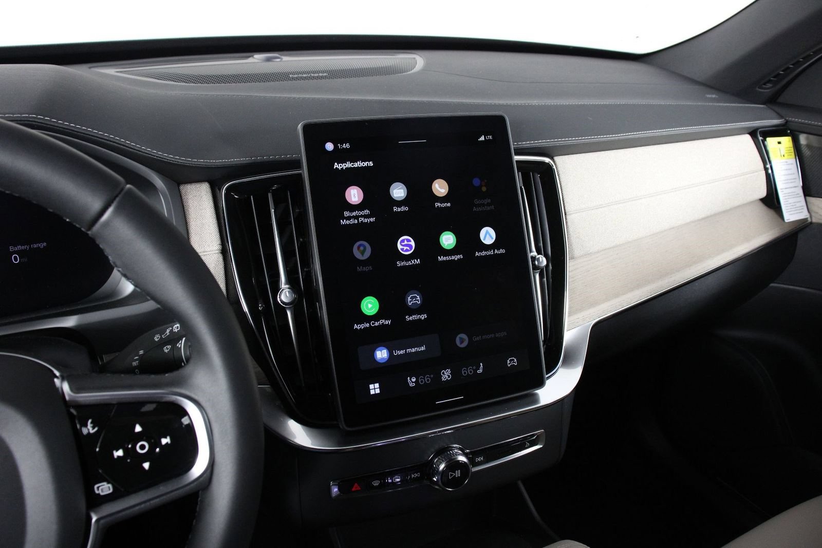 New 2026 Volvo XC90 T8 Plus AWD/4WD image 6