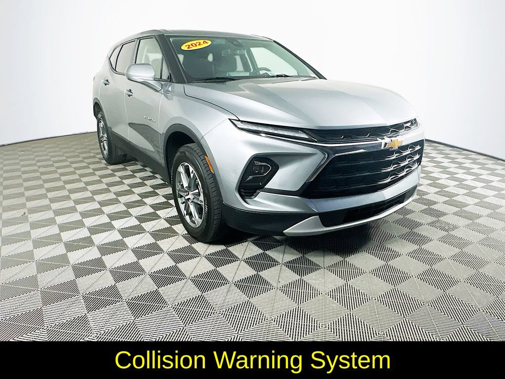 Used 2024 Chevrolet Blazer LT w/ Driver Confidence Package AWD/4WD video 3