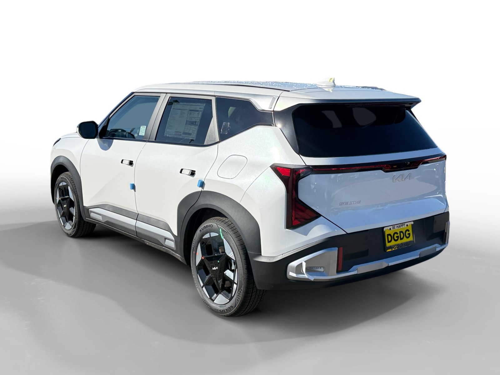 New 2027 Kia Seltos S FWD image 3