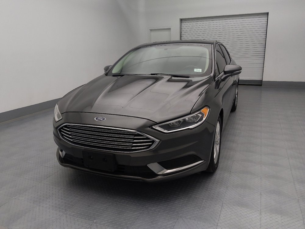 Used 2018 Ford Fusion SE w/ Fusion SE Technology Package image 15