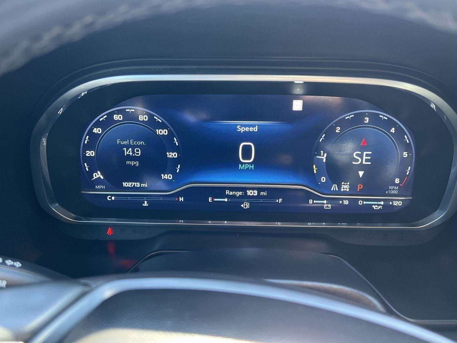 Used 2023 Chevrolet Suburban Z71 image 15