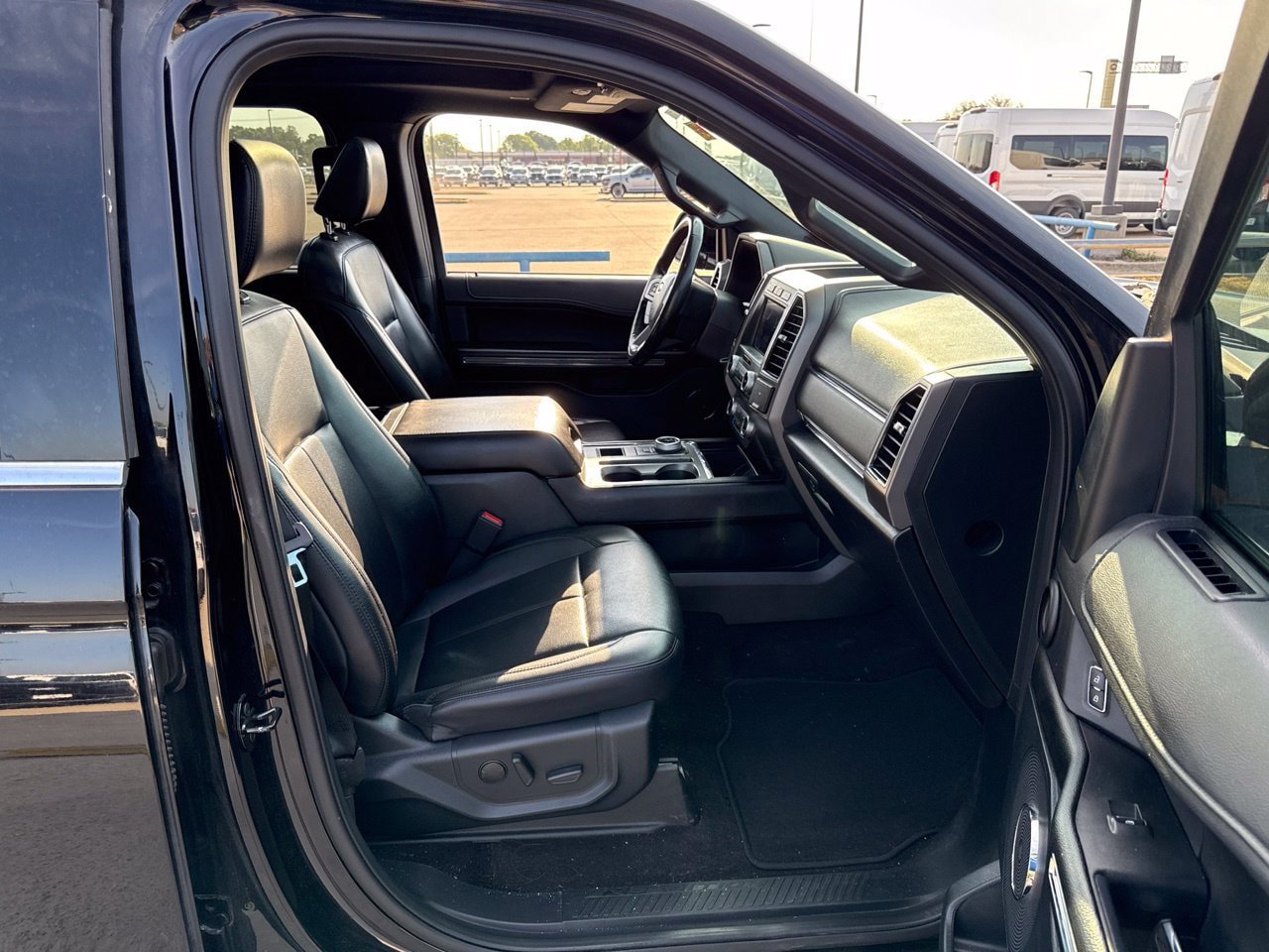 Used 2021 Ford Expedition XLT RWD image 15