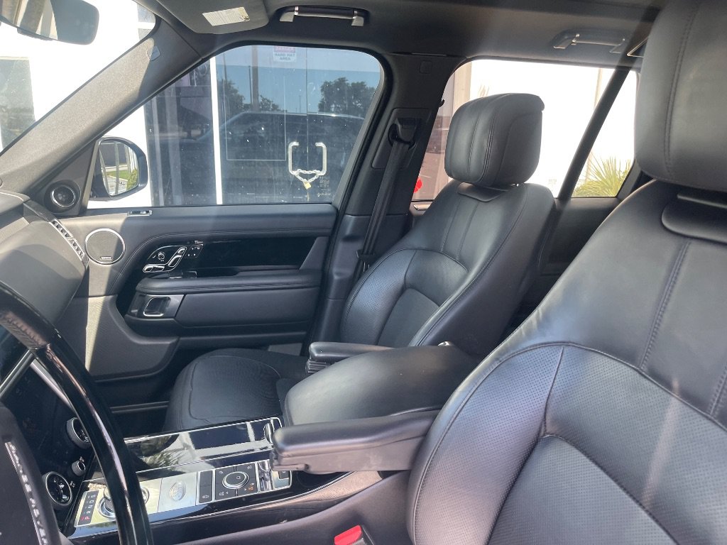 Used 2019 Land Rover Range Rover Supercharged AWD/4WD image 8