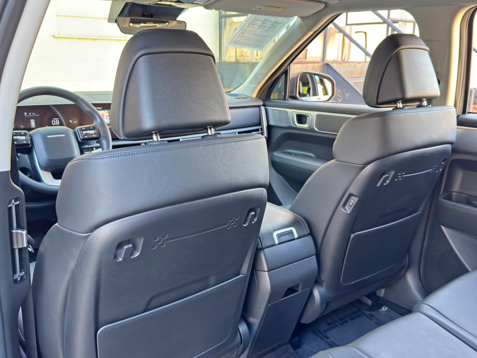 Used 2024 Hyundai Santa Fe SEL FWD image 33