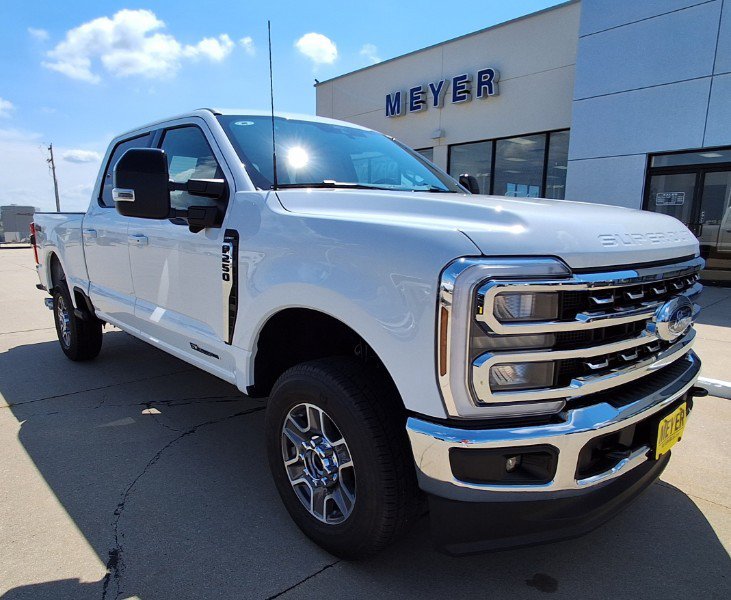 New 2026 Ford F250 Lariat AWD/4WD image 2