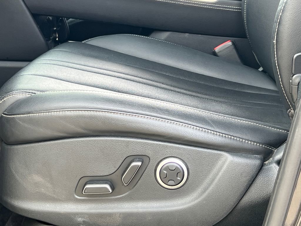 Used 2024 Genesis GV80 2.5T image 30