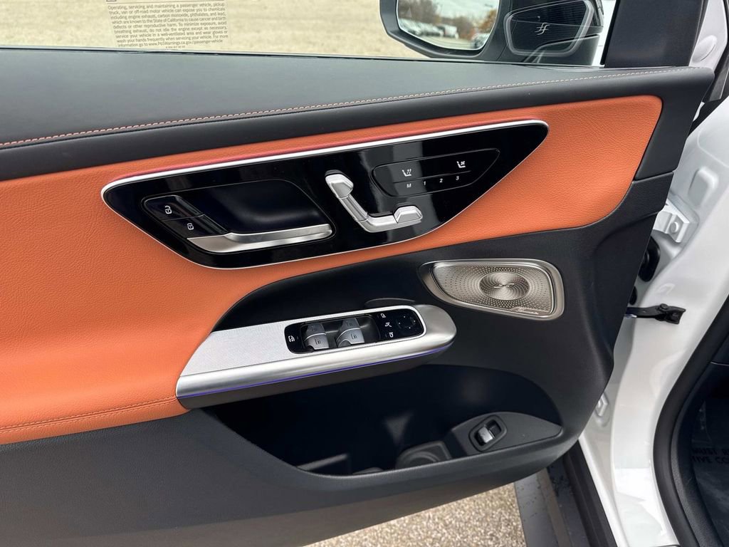 New 2026 Mercedes-Benz GLC 300 4MATIC image 17