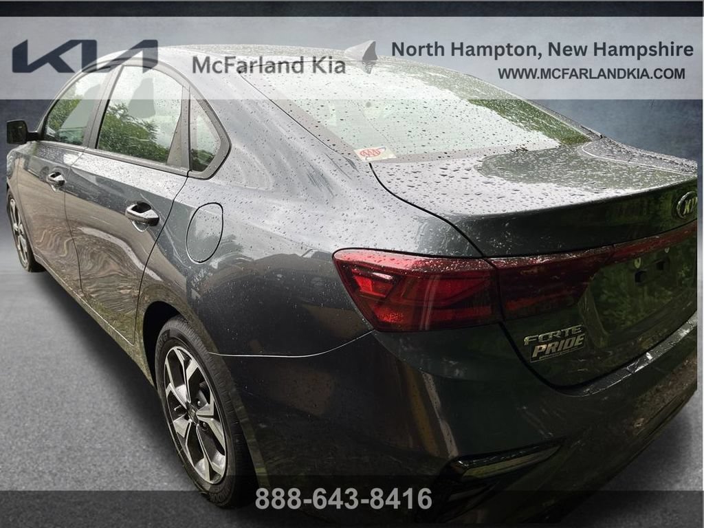 Used 2020 Kia Forte LXS FWD image 4