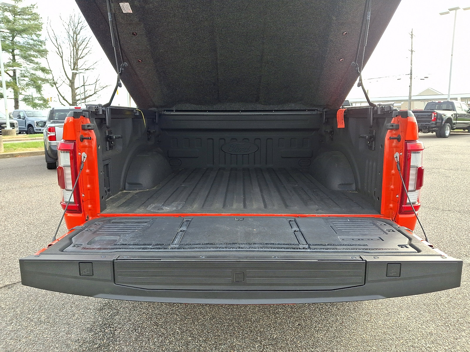 Certified 2021 Ford F150 Raptor w/ Equipment Group 801A High image 30