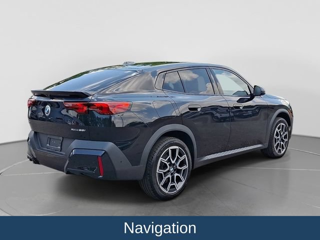 Used 2025 BMW X2 xDrive28i w/ Premium Package AWD/4WD image 7