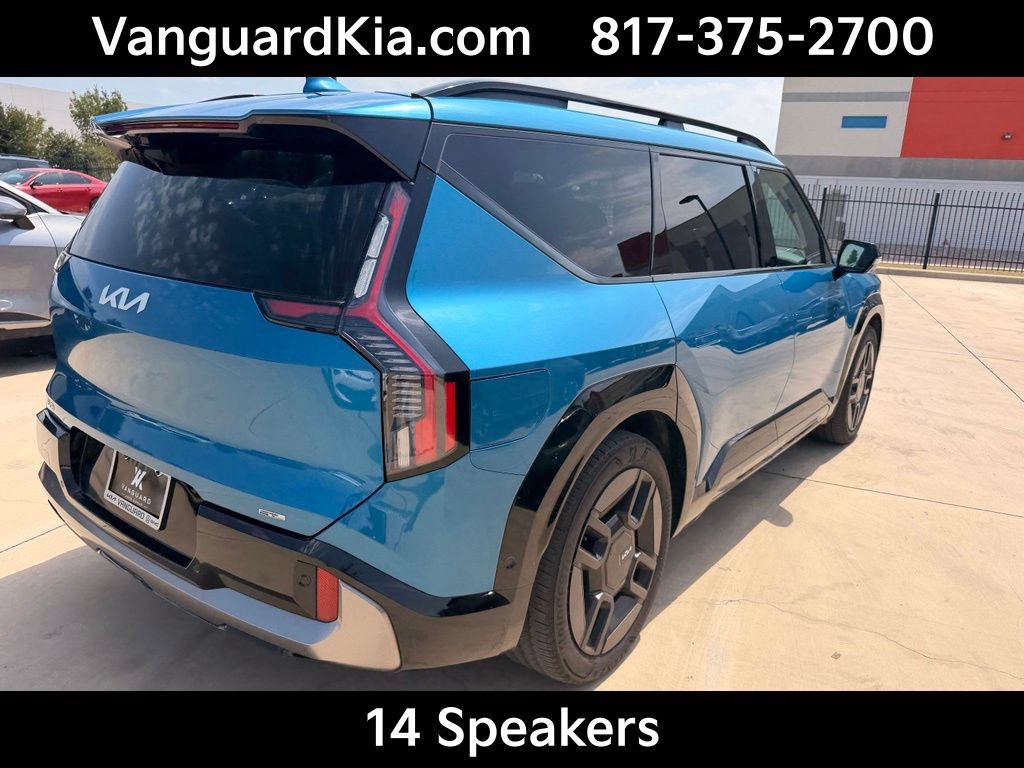 Certified 2024 Kia EV9 GT-Line AWD/4WD image 5