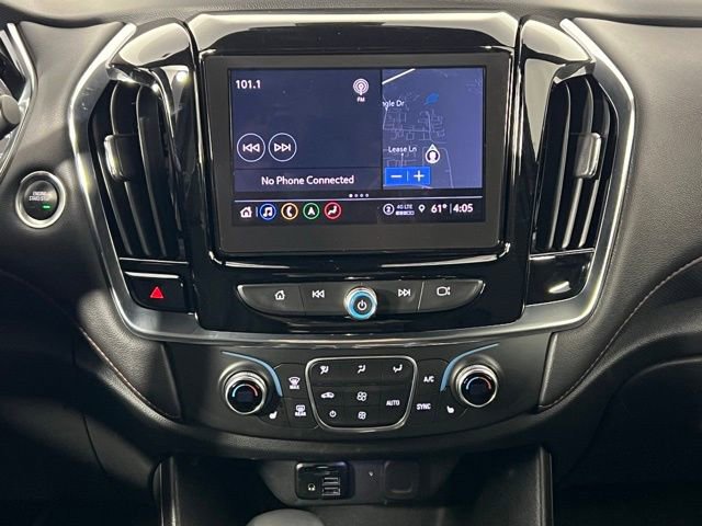 Used 2023 Chevrolet Traverse RS image 30