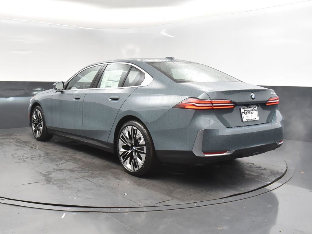 New 2026 BMW 530i w/ Premium Package image 5