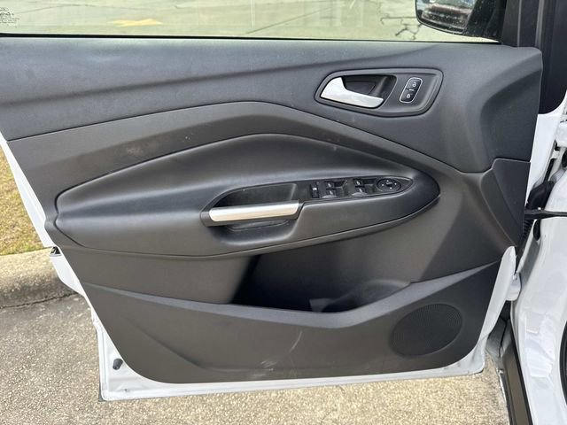 Used 2017 Ford Escape SE w/ SE Sport Appearance Package image 21