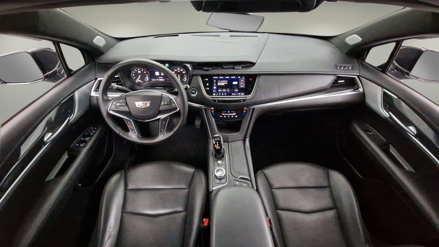 Used 2022 Cadillac XT5 Premium Luxury w/ Technology Package image 9