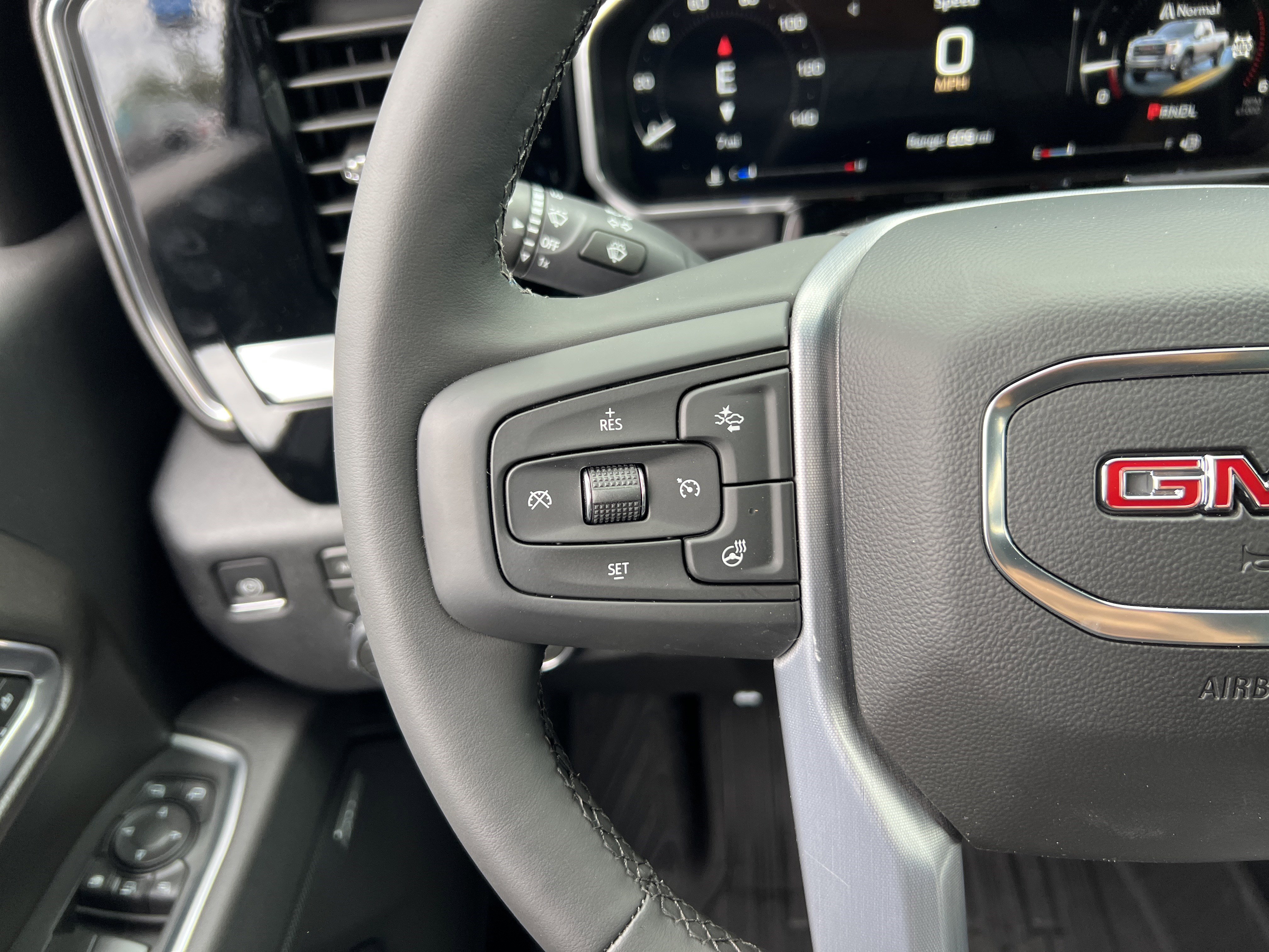 New 2026 GMC Sierra 2500 SLT w/ SLT Premium Package AWD/4WD image 26