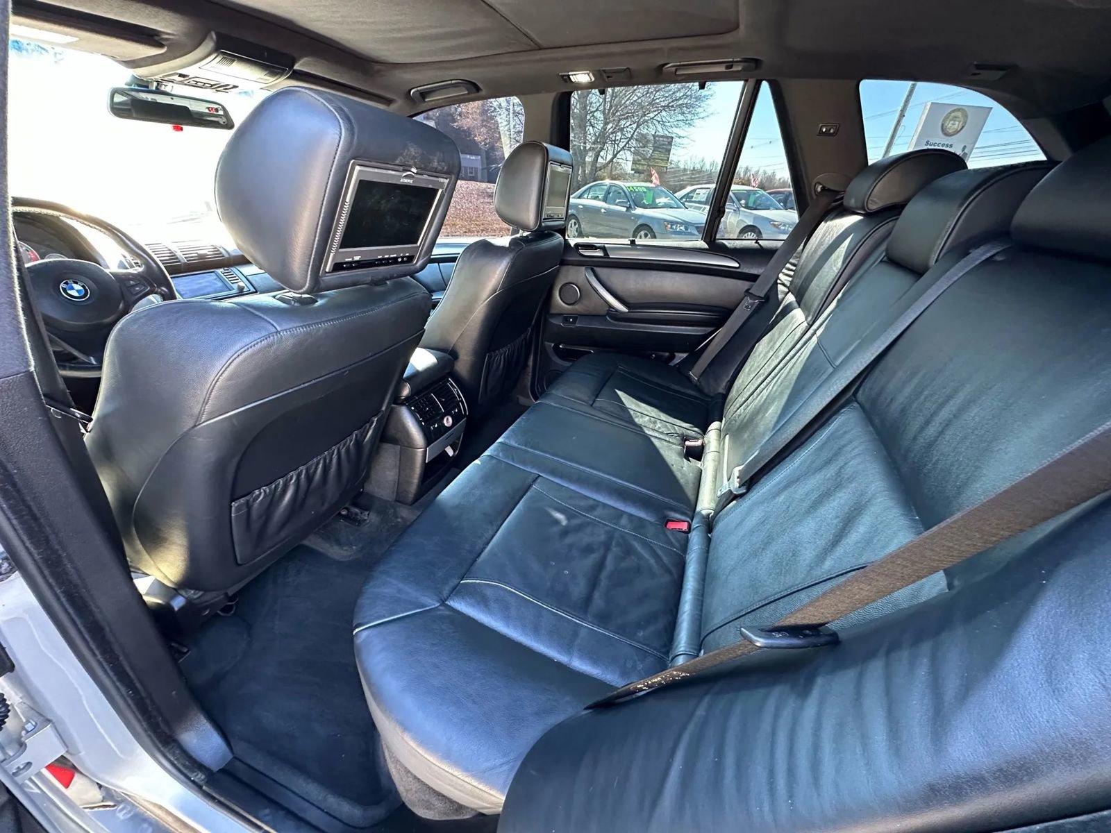 Used 2005 BMW X5 4.8is image 28