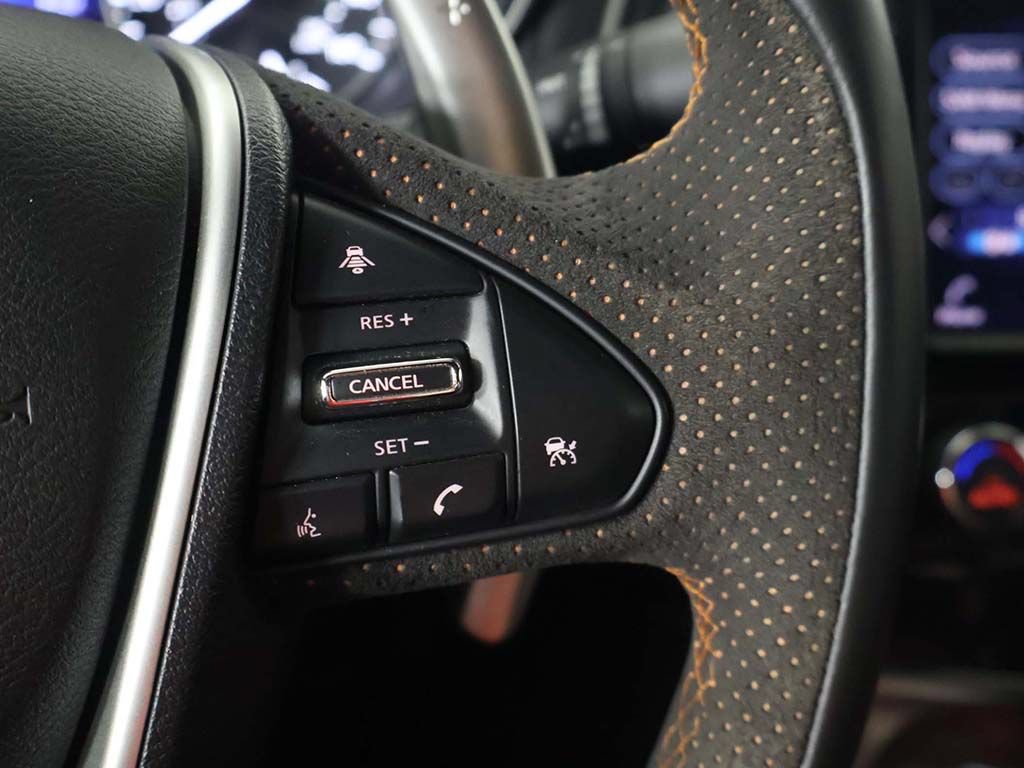 Used 2023 Nissan Maxima SR w/ Sport Mat Group FWD image 43