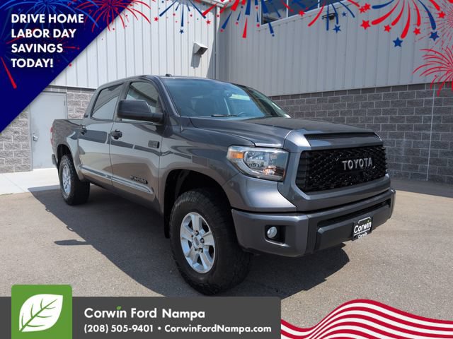 Used 2017 Toyota Tundra SR5 w/ SR5 Upgrade Package