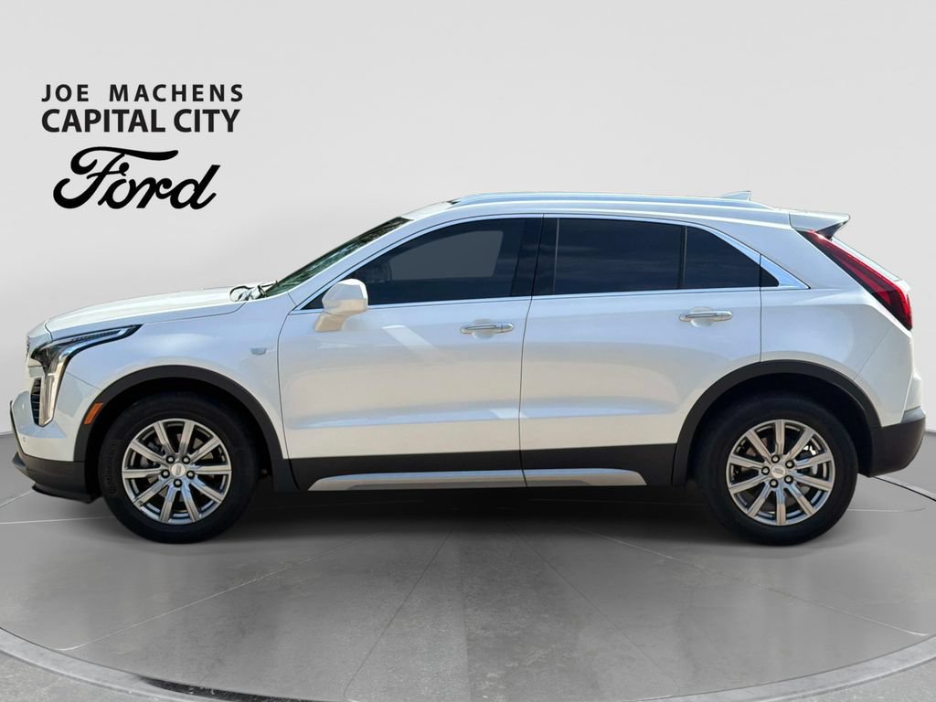 Used 2019 Cadillac XT4 Premium Luxury w/ Cold Weather Package FWD image 8