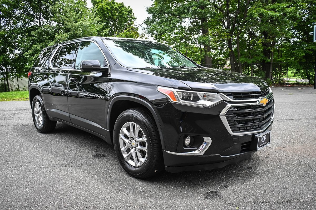 Used 2019 Chevrolet Traverse LS w/ LPO, Floor Liner Package AWD/4WD image 6